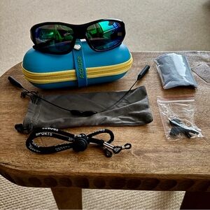 Acbluce Kids Sunglasses, Accessories and  Blue Case NWOT
